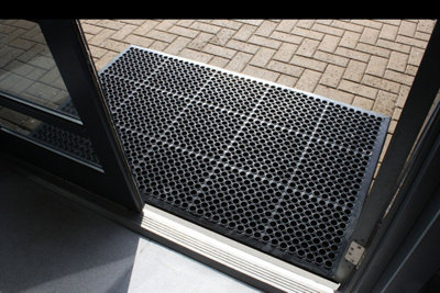 Rubber External Entrance Sentry Door Mat 91cm x 150cm Black