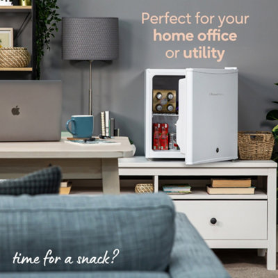 Russell Hobbs Mini Fridge and Cooler with Lock 43L White Table Top RHTTF0E1W-LCK - 5