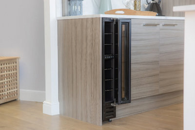 Russell Hobbs Wine Cooler 7 Bottle Black Glass Freestanding & Built In RHBI7WC1 - 7