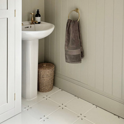 Rust-Oleum Antique White Washable Matt Floor Tile Paint 2.5L