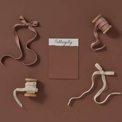 Rust-Oleum Follingsby Gloss Kitchen Cupboard Paint 750ml