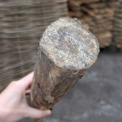 Rustic Chestnut Fence Posts 150CM
