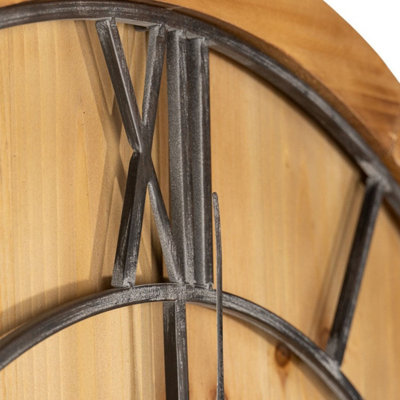 Rustic Wooden 600mm Round Wall Clock with Roman Numerals