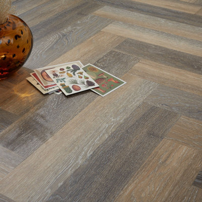 Rustica Natural Wood Effect Parquet 122mm x 610mm LVT Flooring Planks (Pack of 50 w/ Coverage of 3.72m2)