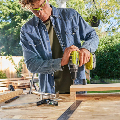 Ryobi ONE+ 10-Piece Cordless Combo Kit (2.0 + 4.0Ah) 18V RCK186O-242SZL