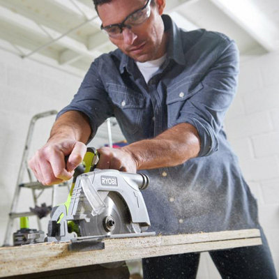 Ryobi ONE+ 165mm Circular Saw 18V R18CS-0 - TOOL ONLY, NO BATTERY & CHARGER SUPPLIED