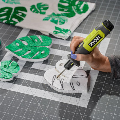 Ryobi USB Lithium Hot Cutter Kit (1 x 2.0Ah) 4V - RHC4-120G