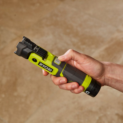 Ryobi USB Lithium Pivoting Light Kit (1x 2.0Ah)