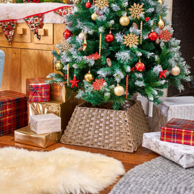 Rattan tree skirt sale