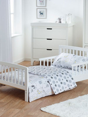 Safari Friends 5 in 1 Junior Bedding Bundle (Duvet, Pillow, Covers, Sheet) DIY at B&Q