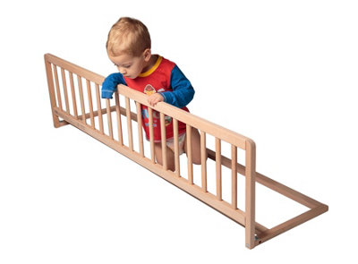 Safetots Extra Wide Wooden Bed Guard, Natural, 38cm High x 140cm Wide, Toddler Bedrail for Safety, Secure Child Bed Rail