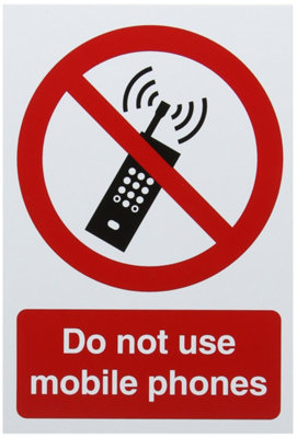 Safety Sign Do Not Use Mobile Phones in PVC, 210mm x 148mm