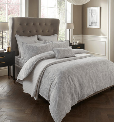 Samantha Faiers Home Darcy Floral Reversible Double Duvet Cover Set with Pillowcases - Silver