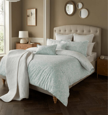 Samantha Faiers Home Ophelia Floral Reversible Superking Duvet Cover Set with Pillowcases - Duck Egg