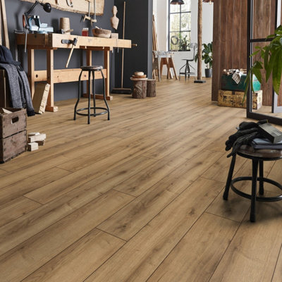 Sample-Cuatt Aq D40782 Jalon Oak Wood Effect Click Laminate Flooring ...