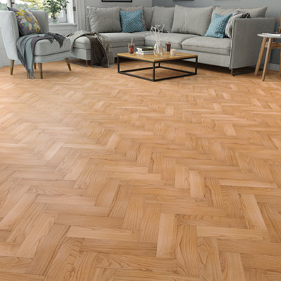 Sample of Missenden Herringbone Oak - Lacquered Engineered Wood - 80 x 300 x 10/3 - 0.96m2 