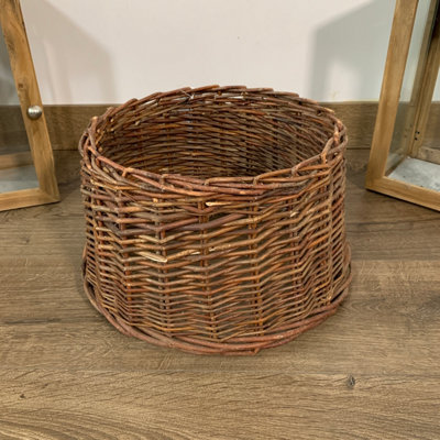 Samuel Alexander 33cm x 20cm Small Willow Christmas Tree Skirt in