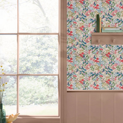 Sanders Ditsy Floral Creme Wallpaper