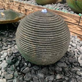 Sandstone Ribbed Sphere Water Feature - Mains Powered - Natural Stone - L40 x W40 x H40 cm - Black