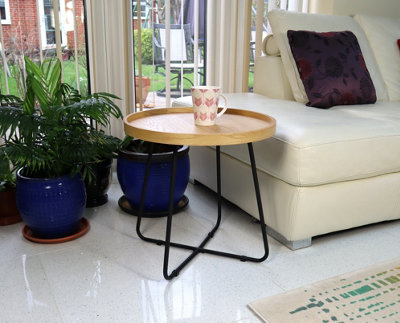 Sasha Wooden Tray/Round Side End Table (Oak Veneer/Black Frame)