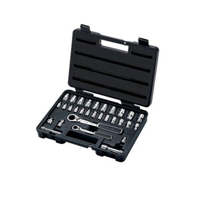 sata-30pc-1-4-and-3-8-drive-6-point-metric-pass-thru-ratchet-socket-set