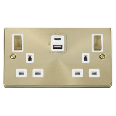 Satin / Brushed Brass 2 Gang 13A DP Ingot Type A & C USB Twin Double Switched Plug Socket - White Trim - SE Home