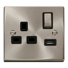 Satin / Brushed Chrome 1 Gang 13A DP Ingot 1 USB Switched Plug Socket - Black Trim - SE Home
