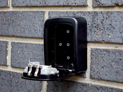 Scan Wall Mounted Combination 4 Wheel Combination Safe Key Storage Key Box