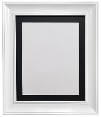 Scandi Vintage White Frame with Black Mount for Image Size 10 x 6