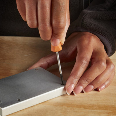 Uni essentials checklist: What to bring for your first year - DIY Tips ...