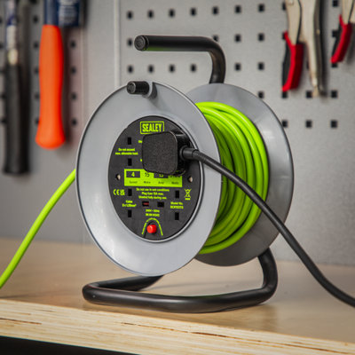 Sealey Cable Reel With Thermal Trip 4x 230V 15m Portable Durable Green ...