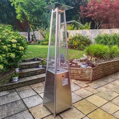 Sealey Dellonda Stylish Pyramid Outdoor Garden Patio Gas Heater 13kW  Commercial u0026 Home Use Chrome Base (DG99) | DIY at Bu0026Q