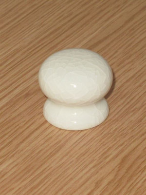 Securit - Cracked White Ceramic Knobs (2) - 35mm