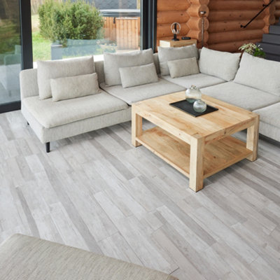 Self Adhesive Floor Planks - 36 pcs Pack Covers 5m² Peel and Stick ...