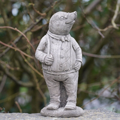 Set 4 Wind in the Willows Stone Statues Outdoor Garden Ornament Badger ...