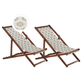 Set of 2 Acacia Folding Deck Chairs and 2 Replacement Fabrics Dark Wood with Off-White / Beige Pattern ANZIO