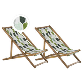 Set of 2 Acacia Folding Deck Chairs and 2 Replacement Fabrics Light Wood with Off-White / Green Leaf Pattern ANZIO