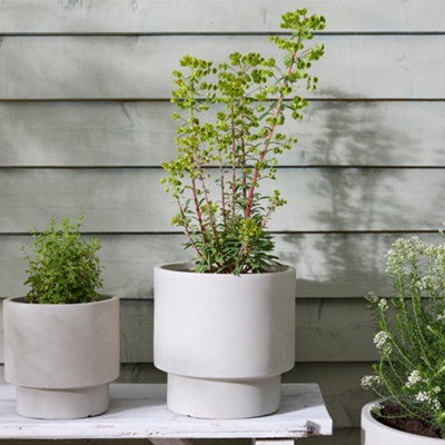 Set of 2 Beige Fibre Clay Indoor Outdoor Flower Plant Pot Houseplant Garden Planters
