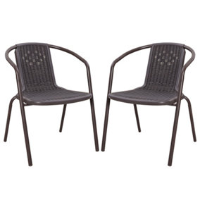 Set of 2 Brown Vintage Style Stacking Rattan Patio Garden Chairs Outdoor Armchairs with Metal Frame