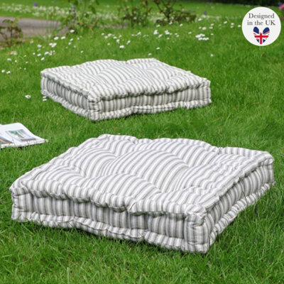 Set of 2 Giant Grey Striped Outdoor Garden Chair Seat Pad Cushions (L)50cm x (W)50cm