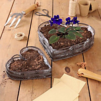 Set of 2 Heart Garden Planter Trays