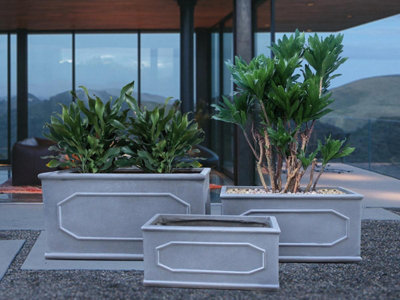 Set of 2 IDEALIST Chelsea Window Flower Box Trough Garden Planters, Faux Lead Light Stone Outdoor Pots W23 H23 L50 cm, 26L