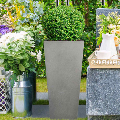 Set of 2 IDEALIST Contemporary Grey Light Concrete Garden Tall Planters, Outdoor Pots with Tapered Shape H65 L32 W32 cm, 67L