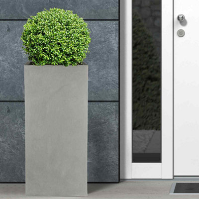 Set of 2 IDEALIST Contemporary Grey Light Concrete Garden Tall Square Planters, Outdoor Plant Pots H60 L27 W27 cm, 44L