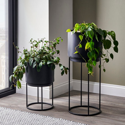 Set of 2 Indoor Black Metal Circular Planters