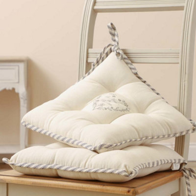 Set of 2 Love Heart Print Indoor Style Dining Chair Seat Pad Cushions (L)40cm x (W)40cm