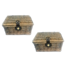 Set Of 2 Picnic Hamper Basket With Lid Latch No Lining Oak  Medium 35x28x18cm