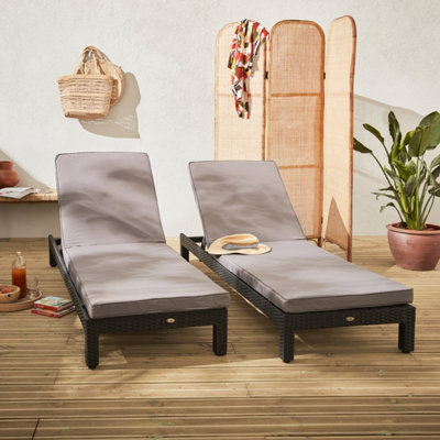 Black sun outlet lounger cushions