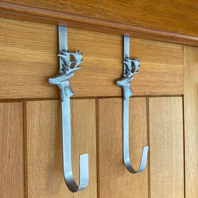 Set of 2 Reindeer Silver Metal Christmas Wreath Door Hangers DIY at B&Q