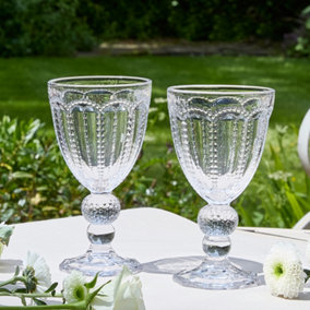 Set of 2 Vintage Clear Embossed Drinking Wine Goblet Glasses